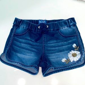 Girls Jeans shorts size 7
